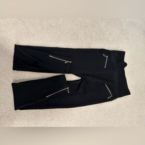 Black leggings with zippers, size xl